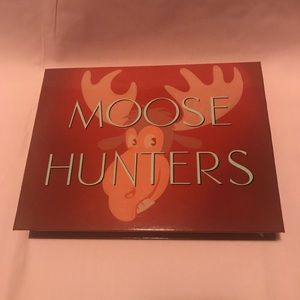 Disney moose hunters animated short boxed pin set